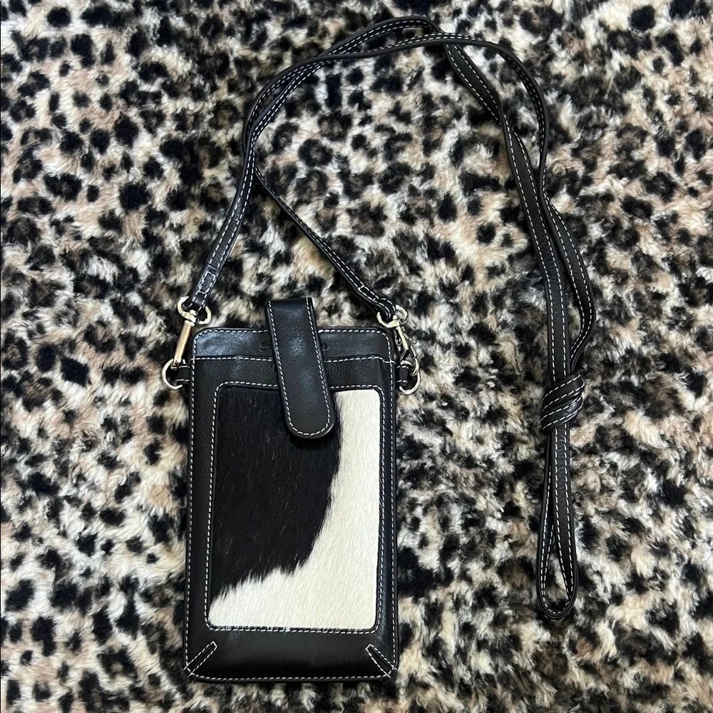 Overland Black Leather Phone Holster with Clip